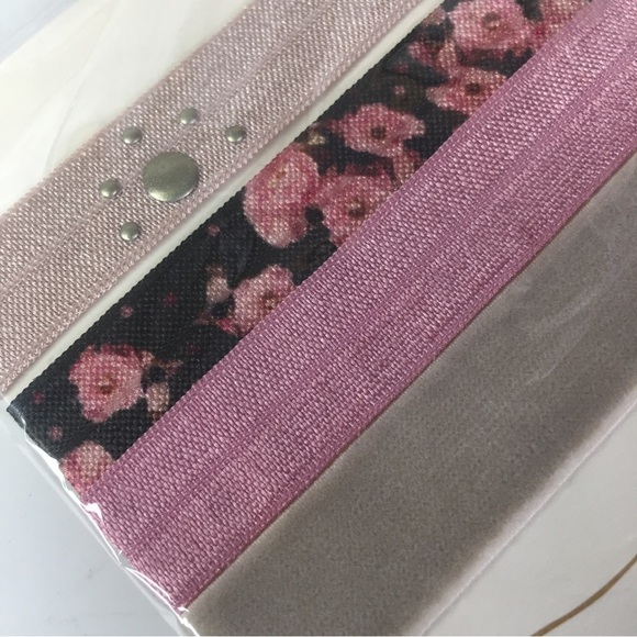 New set of 4 Anthropologie elastic headbands stretch - Picture 2 of 5